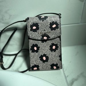 Kate Spade cell phone cross body bag